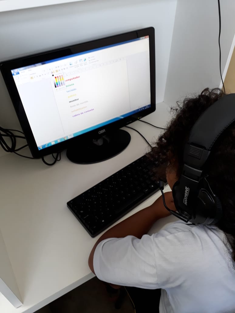Aula de informática para crianças de 6 à 14 anos – Notícias – ADESAI ...