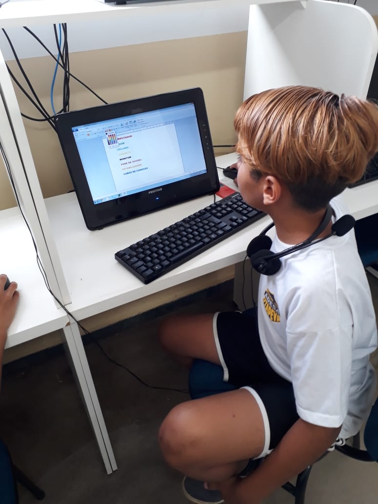 Aula de informática para crianças de 6 à 14 anos – Notícias – ADESAI ...